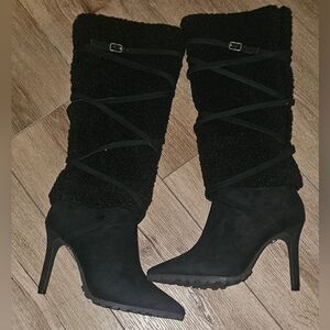 Thalia Sodi “Rikka” Black Mid-Calf Heeled Boots 5.5 M | Sherpa Wrap Detail | New